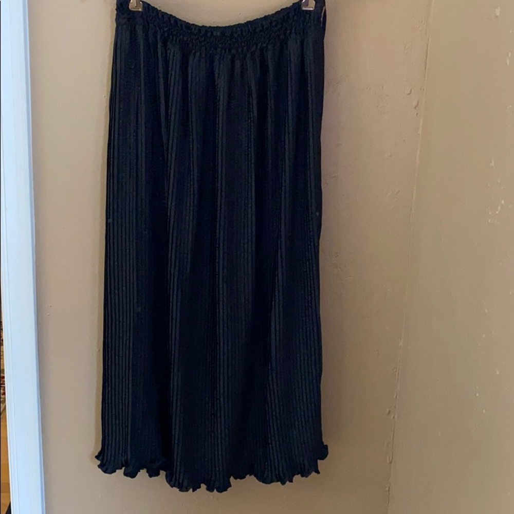 Black midi elastic waist georgette Skirt